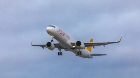 شركة طيران بيجاسوس تعلق رحلاتها إلى إسرائيل حتى إشعار آخر