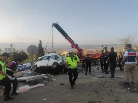 حادث مروع في غازي عنتاب راح ضحيته أطفال وبالغين