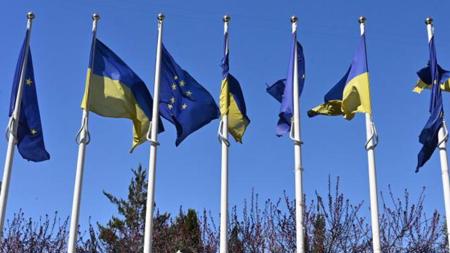 الاتحاد الاوروبي يوافق على تمويل أوكرانيا بمئات الملايين من عملة اليورو