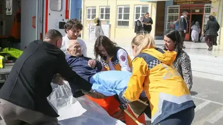 الانتخابات التركية ..كيف سيذهب الناخبون المرضى إلى صناديق الاقتراع؟