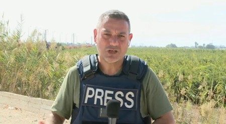 ضمن سلسة استهداف الصحافة.. قوات الاحتلال تحتجز مراسل العربية وطاقمه