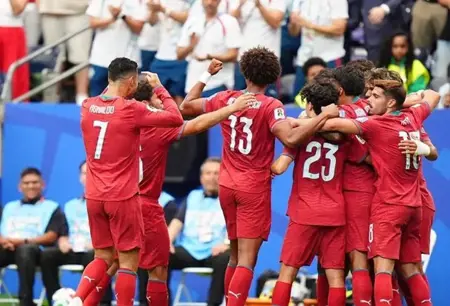 رونالدو يسجل هدفين ويقود البرتغال لفوز ساحق على أوزبكستان