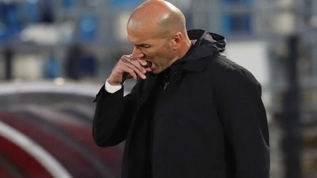 زيدان يستقيل رسمياً من منصبه في ريال مدريد