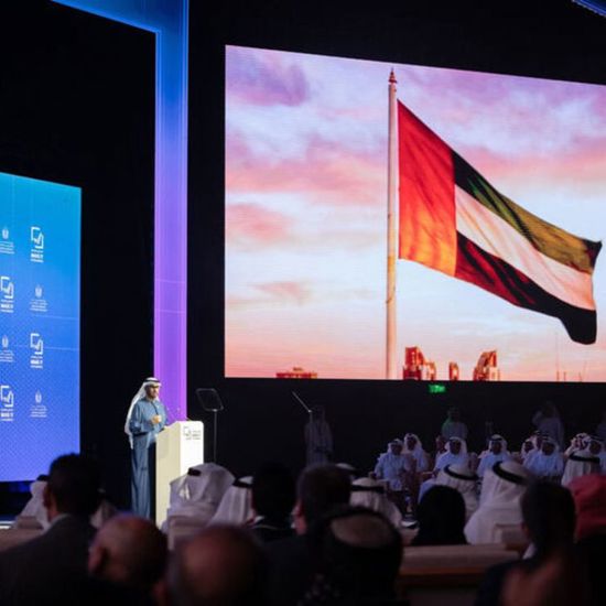 مستشار الرئيس الإماراتيّ: مخرج الأزمة الأمريكية الإيرانية يمرّ بالتعاون مع دول الخليج