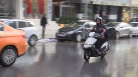 إسطنبول: تمديد قرار حظر استخدام الدراجات والسكوتر وخدمات التوصيل