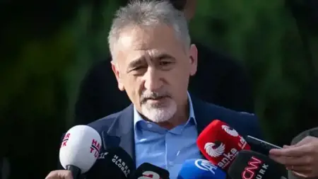 نائبٌ من حزب الشعب الجمهوريّ يدافع عن قضية إمام أوغلو ويصف اتّهامها بـ«الفراغ» بـ«الكذب»