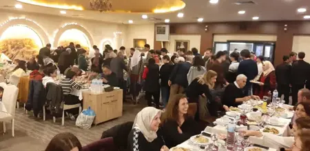 مائدة افطار رمضانية تجمع الجالية الفلسطينية في أنقرة بأبنائها