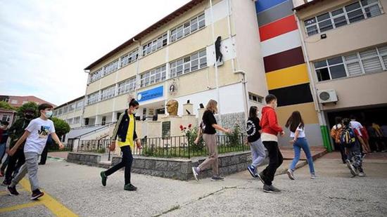 بدء عطلة الفصل الأول في المدارس التركية
