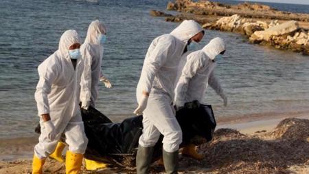 بعد مغادرتهم ليبيا.. حوالي 100 مهاجر قضوا غرقا في البحر المتوسط