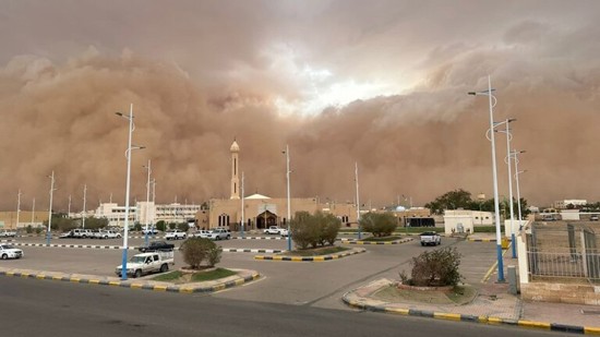 عواصف رعدية مرتقبة تهدد مكة.. والأرصاد السعودية تطلق "الإنذار الأحمر"