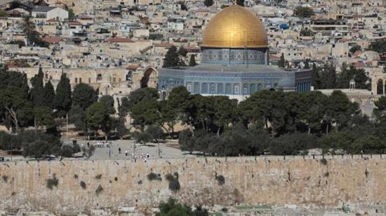 تقرير محافظة القدس لأغسطس: 5209 مستوطنين اقتحموا الأقصى بحماية شرطة الاحتلال.. وشهيدان و44 اعتداءً