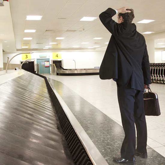 كيف تستعيد حقائبك المفقودة في مطار إسطنبول