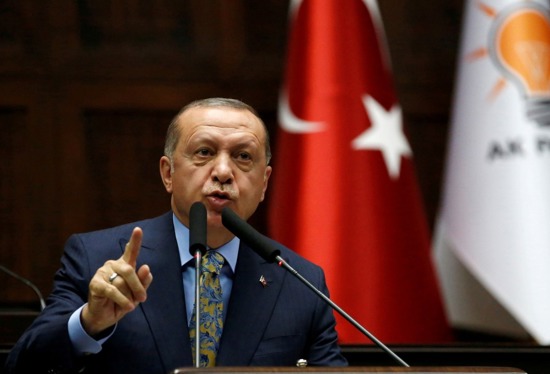 أردوغان: الإعلام الغربي يتعامى عن سقوط أكثر من 600 قذيفة على تركيا