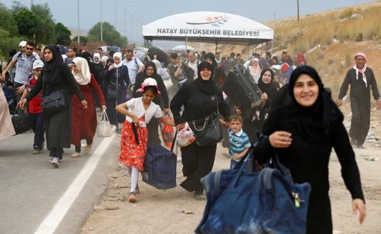 المجر يقدم مقترحاً لتركيا بشأن اللاجئين السوريين