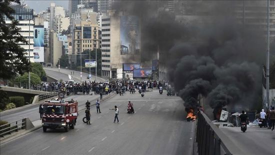 هدوء حذر يسود الأراضي اللبنانية بعد مقتل اثنين من المتظاهرين