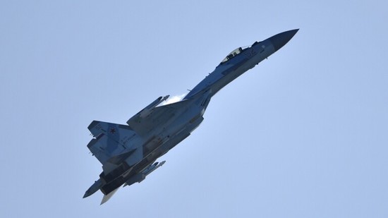 تركيا تنفي التقارير التي تتحدث عن شراء مقاتلات "سو-35" الروسية