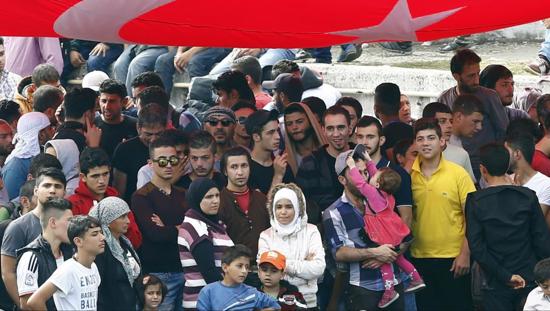 توقعات بمنح السوريين المخالفين في إسطنبول مُهلة جديدة