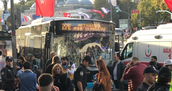 15 إصابة بينها 5 خطيرة بحادث حافلة في بشكطاش بإسطنبول