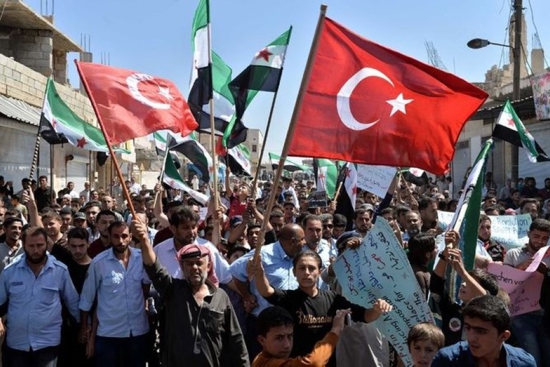 أخبار سارة للسوريين بتركيا.. تجديد جوازات السفر وآلاف الوظائف