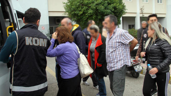 اعتقال أطباء ومسئولين في مشفى حكومي تركي لتلقيهم رشاوي