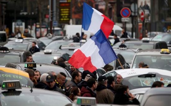 أكبر إضراب مفتوح في فرنسا غدًا