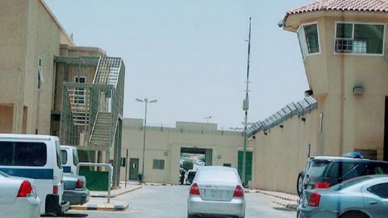 مصرع 3 سجناء وإصابة 21 بحريق في سجن "الملز" بالرياض