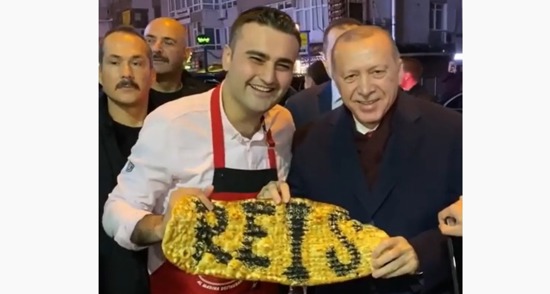 أردوغان في ضيافة الشيف بوراك في مطعمه