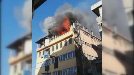 اندلاع حريق هائل في ورشة للنسيج في إسطنبول