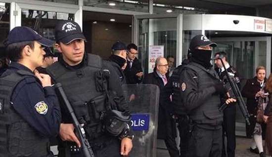 اعتقال رئيسة بلدية تركية للاشتباه في صلتها بالإرهاب