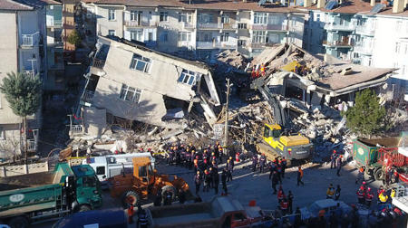 حصيلة زلزال ألازيغ : 21 قتيلاً و1030 مصاباً