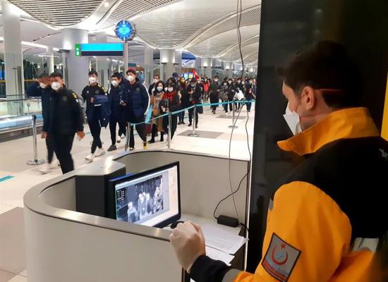 إجراءات وقائية جديدة ضد فايروس كورونا في مطار إسطنبول