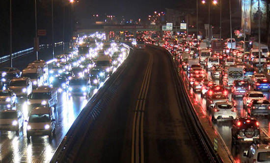 كثافة المرور تصل إلى 83 في المائة بإسطنبول