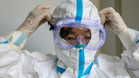 ​​​​​​​وفاة الطبيب الصيني مكتشف فيروس "كورونا"