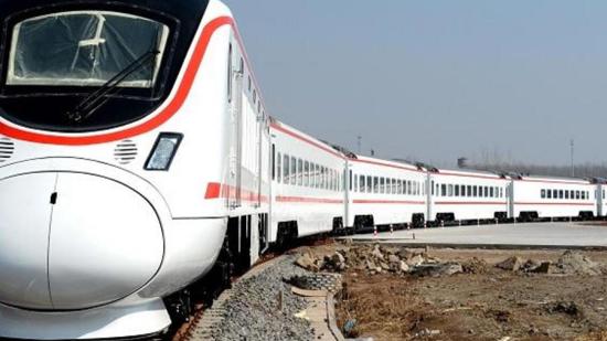 توقف قطارات البضائع والركاب بين تركيا وإيران