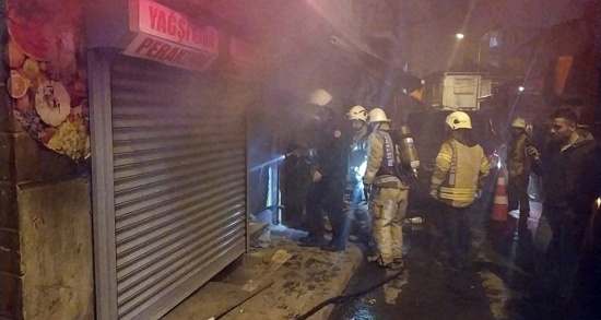 ​​​​​​​حريق مروع داخل سوق مغلق بالفاتح وسط إسطنبول