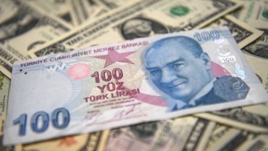 ​​​​​​​استمرار انخفاض الليرة التركية أمام الدولار