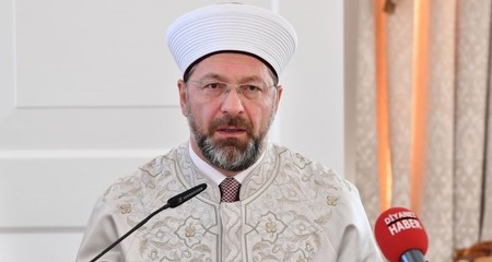 ​​​​​​​بيان من رئيس الشئون الدينية التركي