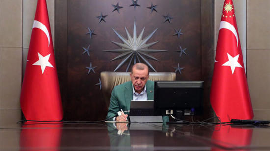 أردوغان : نتابع عن كثب كافة إجراءات مؤسساتنا ضد كورونا