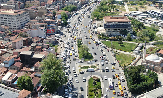 ​​​​​​​كثافة مرورية عالية في مدينة إسطنبول
