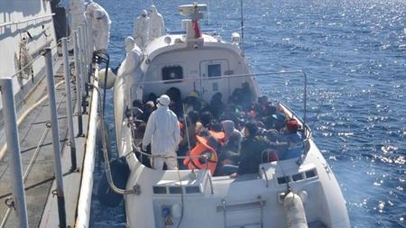 خفر السواحل التركي يُنقذ 53 طالبا للجوء في بحر إيجه