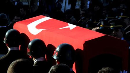 استشهاد جندي ومقتل 3 ارهابيين باشتباك مسلح شرق تركيا