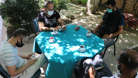 بعد حظر ألعاب الورق .. مقهى في ديار بكر يلجأ للألعاب الافتراضية