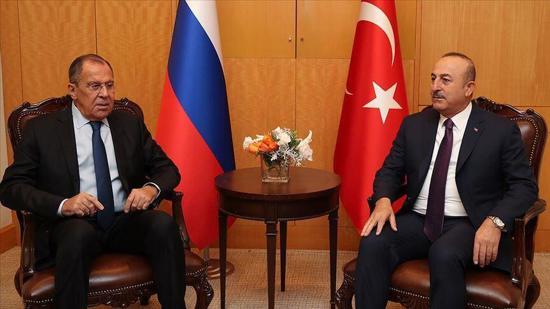 دبلوماسيون أتراك وروس يناقشون ملف "السياحة"