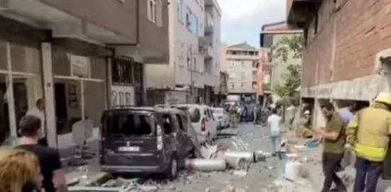 إصابات بانفجار بمنطقة بي أوغلو وسط اسطنبول