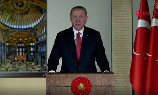 أردوغان يعلن عن موعد أول صلاة بمسجد "آيا صوفيا"