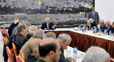 القيادة الفلسطينية تهاجم الإمارات وتصف اتفاق التطبيع بـ"الخيانة"