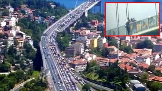 محاولة انتحار من فوق جسر شهداء 15 تموز في اسطنبول