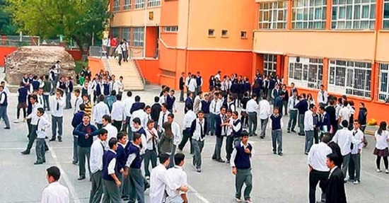 كيفية تسجيل الطلاب في المدارس الحكومية التركية.. تعرف على المراحل الدراسية