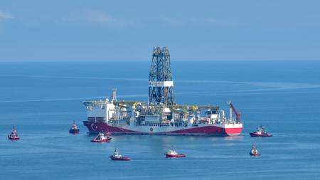 كم يبلغ ثمن الغاز المكتشف في البحر الأسود؟