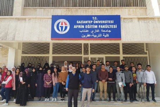 الجامعات التركية في الشمال السوري.. ملاذ الطلبة والمدرسين وسط الحرب